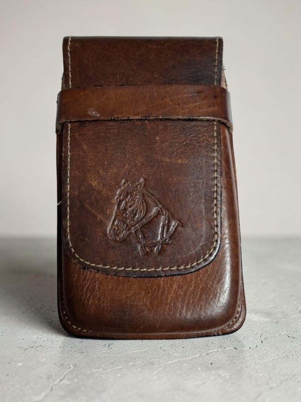 Vintage Men's Brown Leather Belt Pouch with Embossed Horse